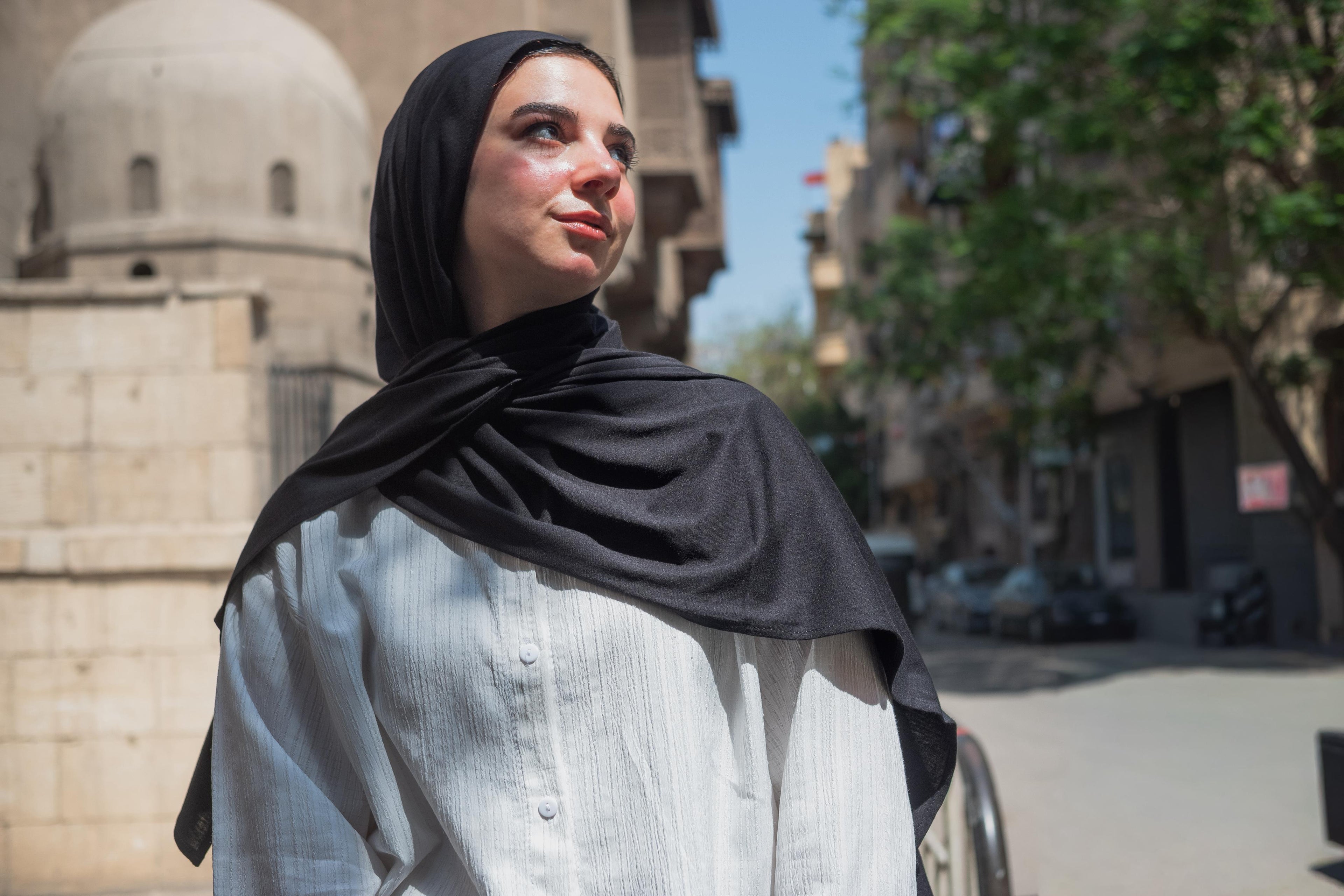 Thuraya Premium Scarf - Black